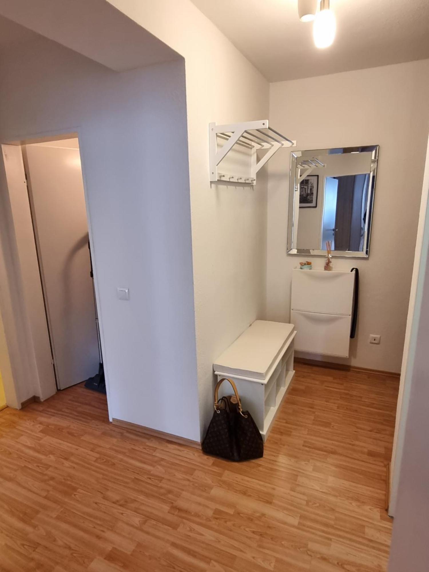 Viktoria'S Wohnung In Карст Номер фото