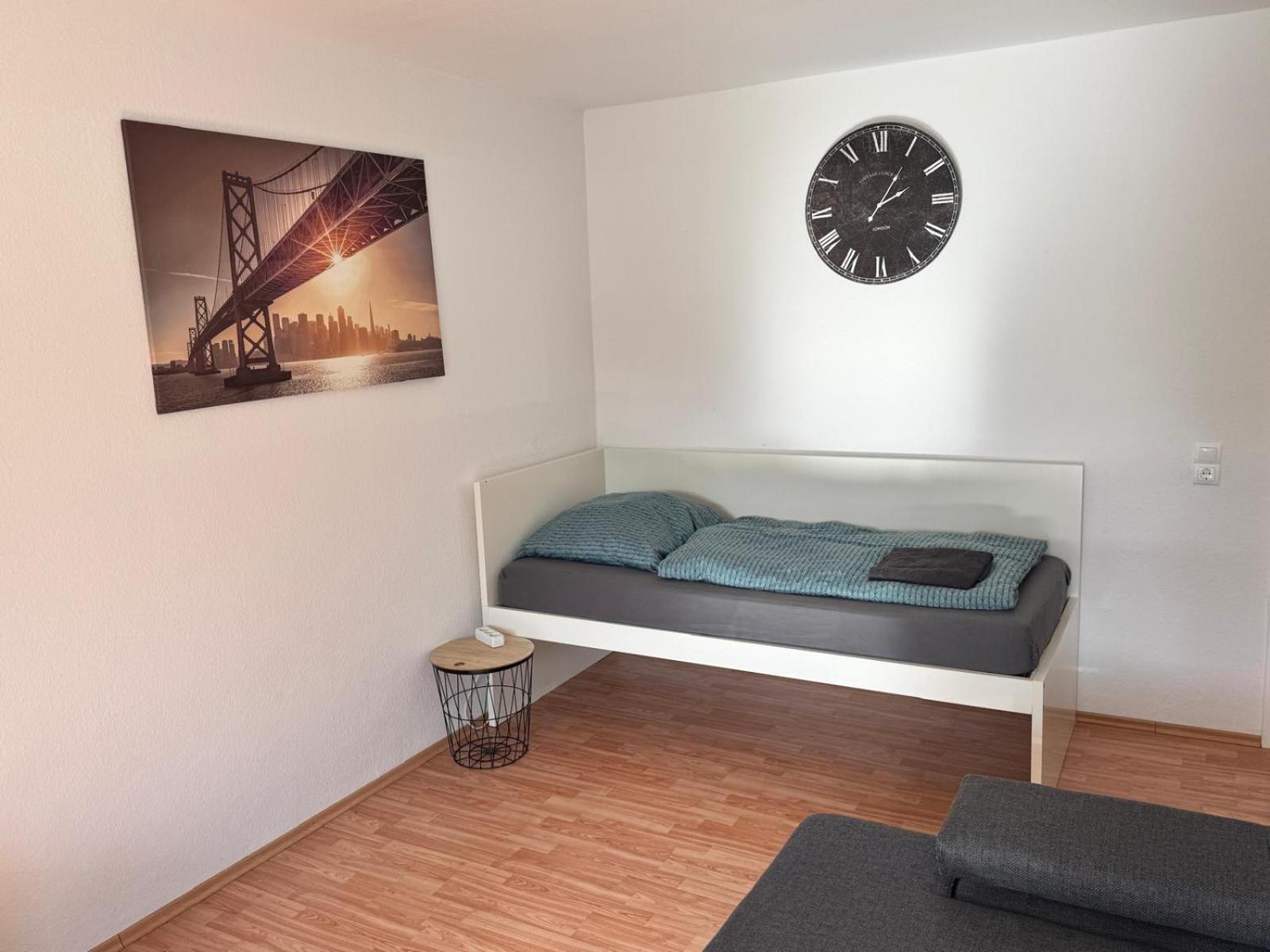 Viktoria'S Wohnung In Карст Экстерьер фото